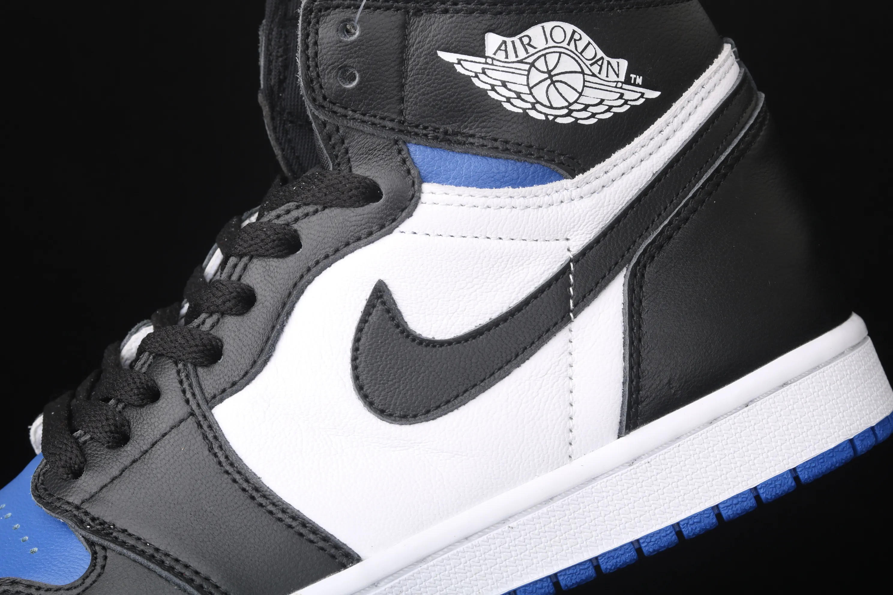 All categories Air Jordan Jordan series basketball shoes Air Jordan 1 High X version Air Jordan 1 Hi 85 AJ1 Joe 1 new black and blue high-top basketball shoes 555088-041